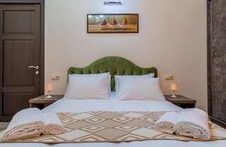 Отель Golden Light Hotel Тбилиси Большой двухместный номер с 1 кроватью-4